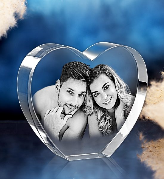 alt=''3D Gravirovani ve sklenenem srdci 